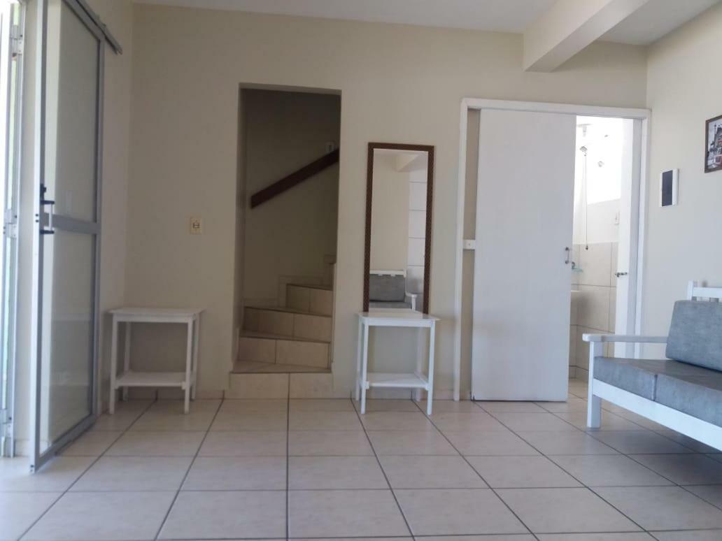 Costa Do Encanto Unidade Holiday home Itapoa (Santa Catarina)
